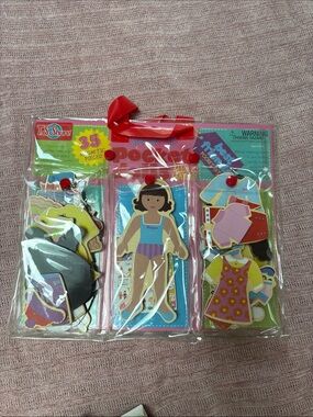 Shure Magnetic Pocket Doll Set - Pink, Blue, Yellow